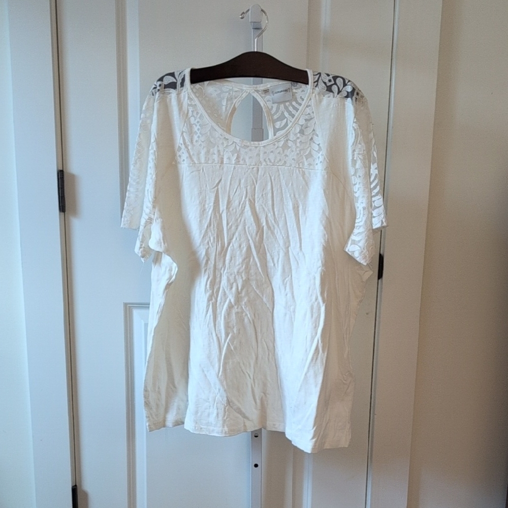 Junarose White Boxy Relaxed Blouse